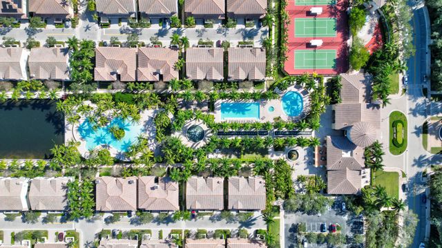 3055 NW 126th Avenue 220, Sunrise, FL 33323