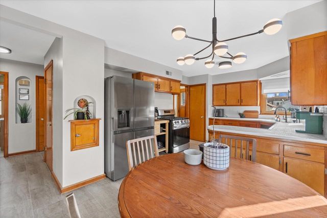 3554 S 14th STREET, Milwaukee, WI 53221