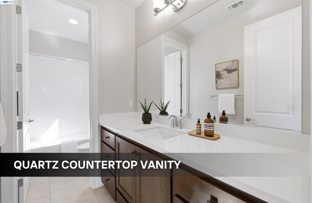 39438 Humpback Whale Rd, Newark, CA 94560