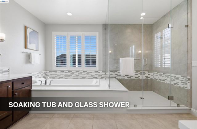 39438 Humpback Whale Rd, Newark, CA 94560