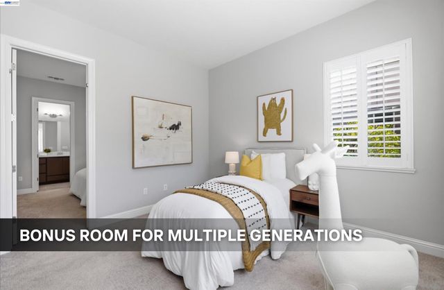 39438 Humpback Whale Rd, Newark, CA 94560