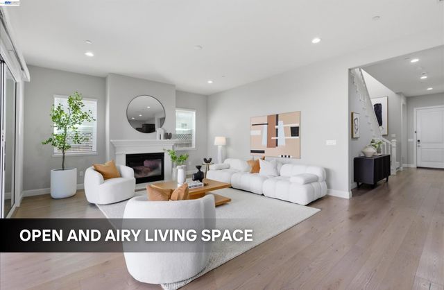 39438 Humpback Whale Rd, Newark, CA 94560