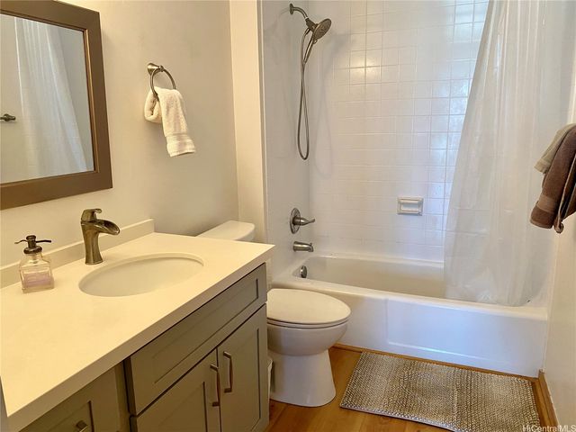 1350 Ala Moana Boulevard 2604, Honolulu, HI 96814