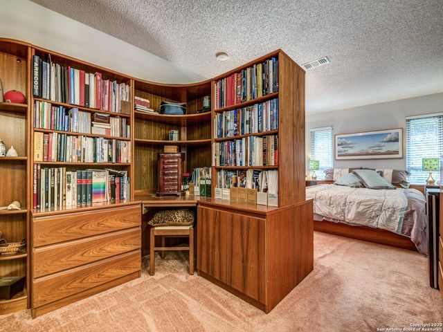 9611 AZALEA CIR, Garden Ridge, TX 78266