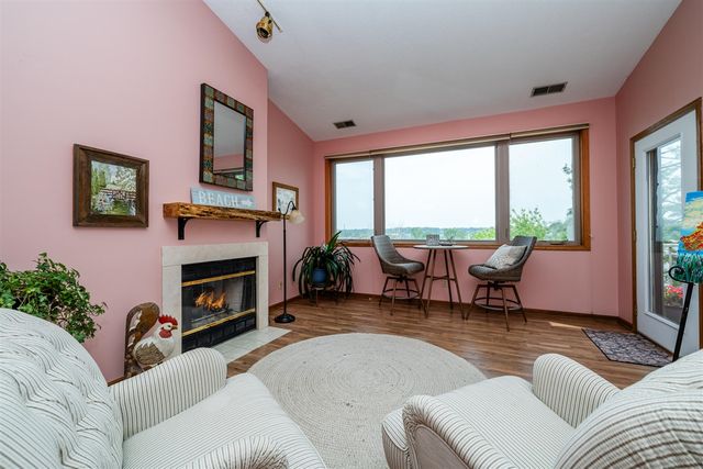 197 Wayne Street, Saint Joseph, MI 49085