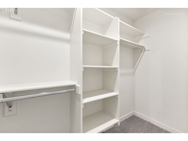 1122 Se TENINO St, Portland, OR 97202