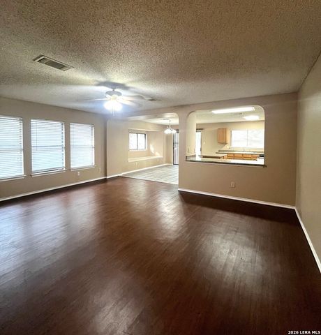 15838 Colton Wl, San Antonio, TX 78247