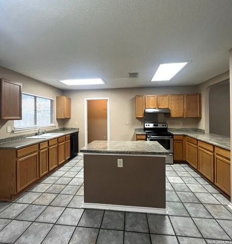 15838 Colton Wl, San Antonio, TX 78247