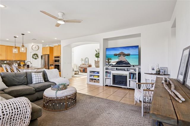 10044 Wild Calla Street, Las Vegas, NV 89178