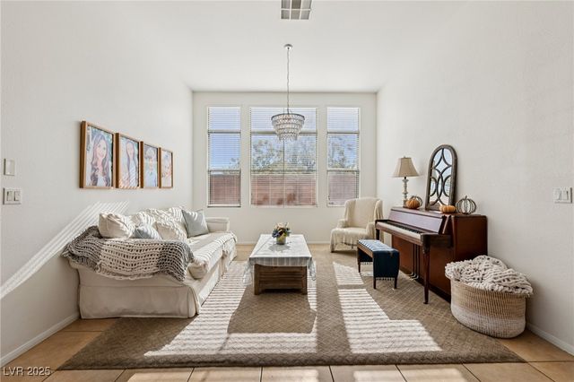 10044 Wild Calla Street, Las Vegas, NV 89178