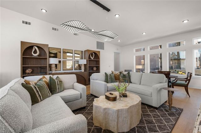 3319 MP Parkway 108, Bentonville, AR 72712