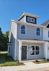 314 Front Ridge Circle, Clarksville, TN 37040