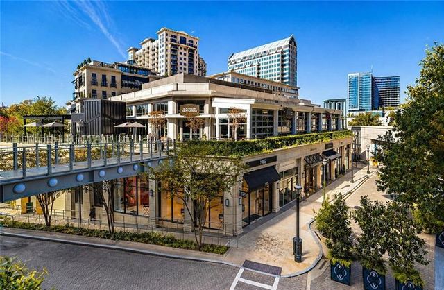 2870 Pharr Court South NW 1505, Atlanta, GA 30305