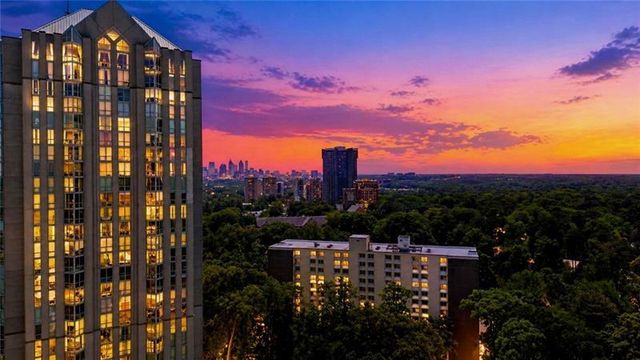 2870 Pharr Court South NW 1505, Atlanta, GA 30305