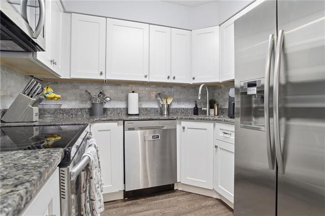 2870 Pharr Court South NW 1505, Atlanta, GA 30305