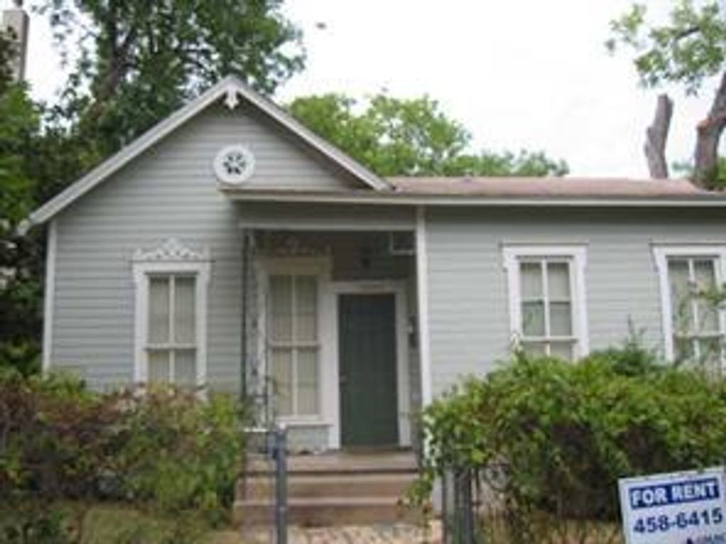 704 W 22nd B, Austin, TX 78705
