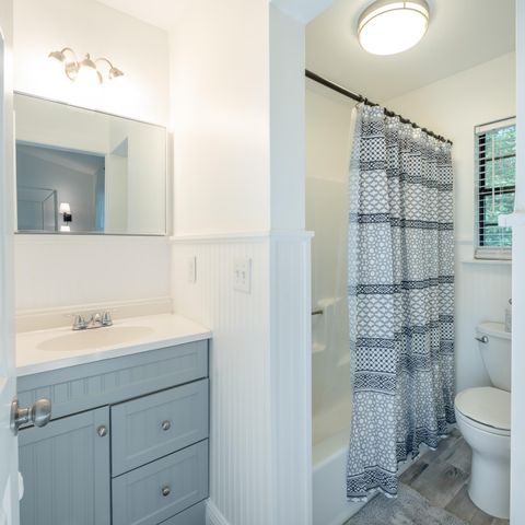 5011 Jenkins Avenue, North Charleston, SC 29405