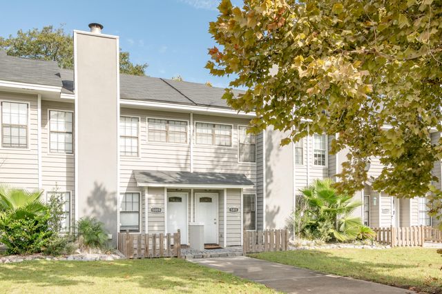 5011 Jenkins Avenue, North Charleston, SC 29405