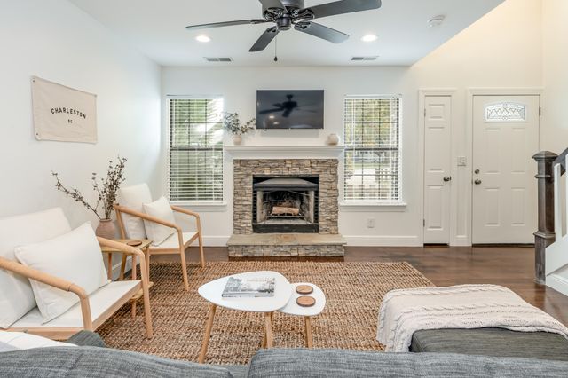 5011 Jenkins Avenue, North Charleston, SC 29405