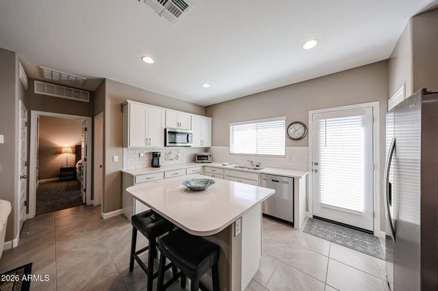 2173 S 239TH Drive, Buckeye, AZ 85326