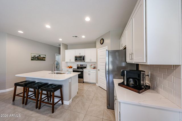 2173 S 239TH Drive, Buckeye, AZ 85326