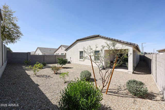 2173 S 239TH Drive, Buckeye, AZ 85326