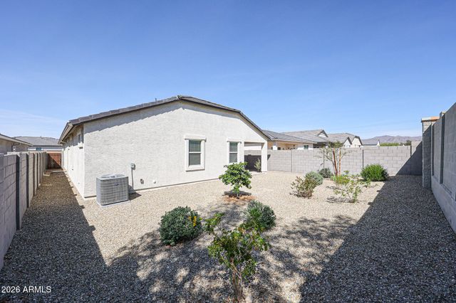 2173 S 239TH Drive, Buckeye, AZ 85326