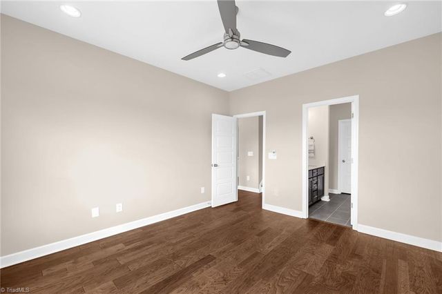 1715 Creekline Drive, Kernersville, NC 27284