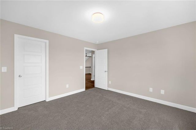 1715 Creekline Drive, Kernersville, NC 27284