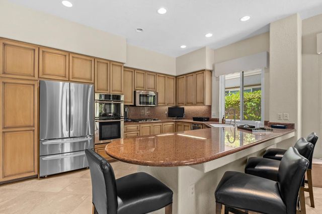 263 Desert Holly Drive, Palm Desert, CA 92211