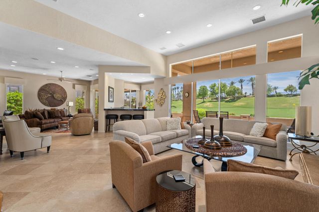 263 Desert Holly Drive, Palm Desert, CA 92211