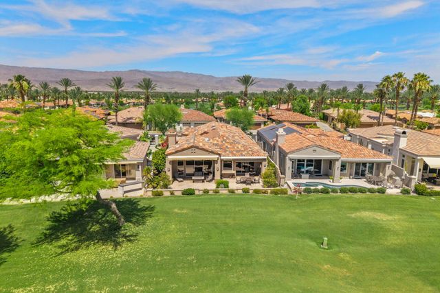 263 Desert Holly Drive, Palm Desert, CA 92211