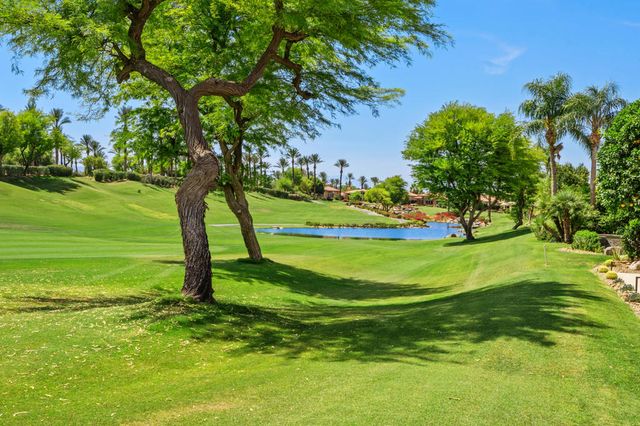 263 Desert Holly Drive, Palm Desert, CA 92211