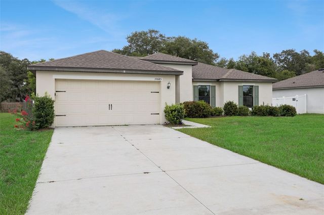 35685 ROSE MOSS AVENUE, Leesburg, FL 34788