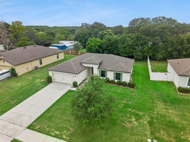 35685 ROSE MOSS AVENUE, Leesburg, FL 34788