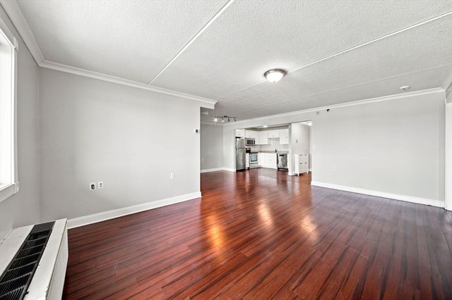 100 Cove Way 802, Quincy, MA 02169