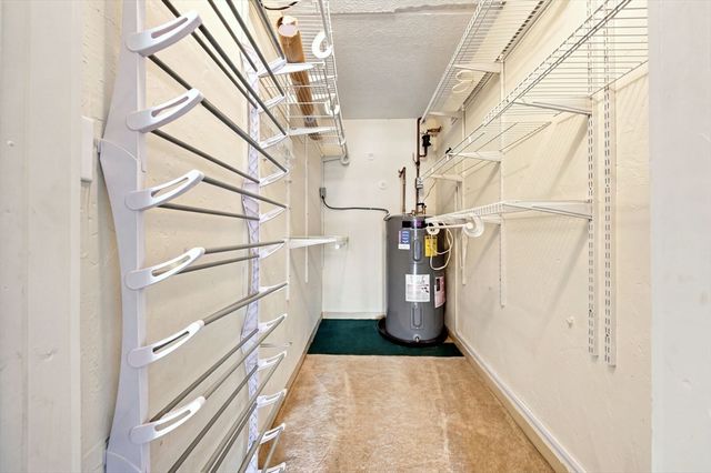 100 Cove Way 802, Quincy, MA 02169