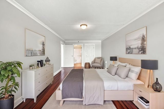100 Cove Way 802, Quincy, MA 02169