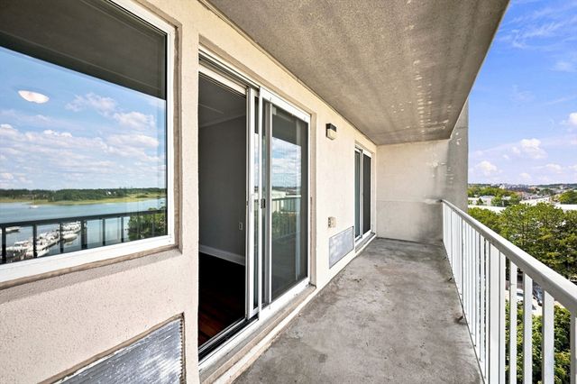 100 Cove Way 802, Quincy, MA 02169
