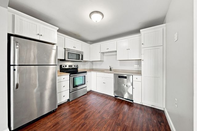 100 Cove Way 802, Quincy, MA 02169