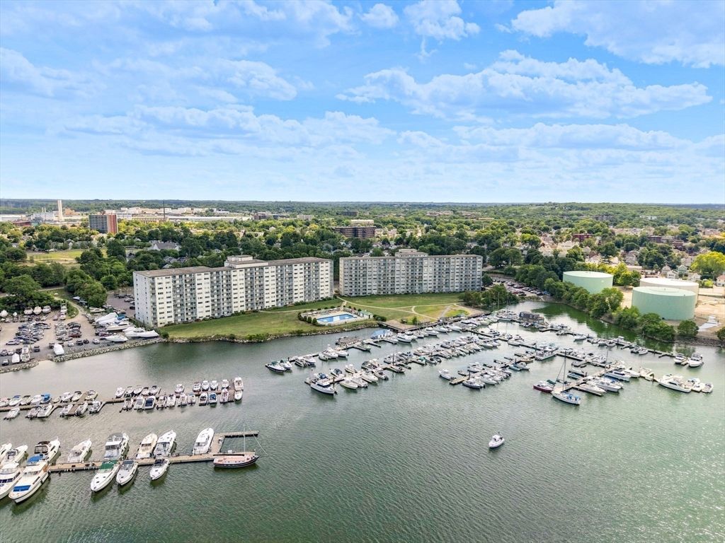 100 Cove Way 802, Quincy, MA 02169