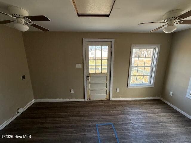 905 N C Street, Bridgeton, NC 28519