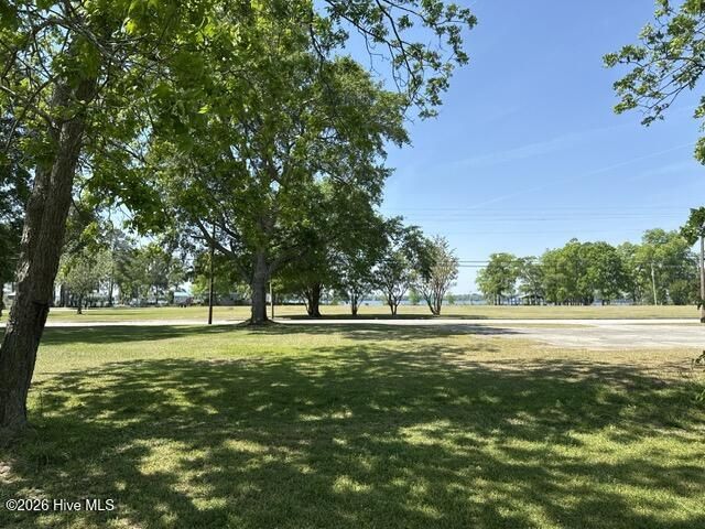 905 N C Street, Bridgeton, NC 28519