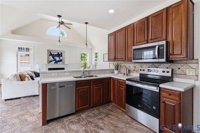 12156 Turning Branch Cir, Glen Allen, VA 23059