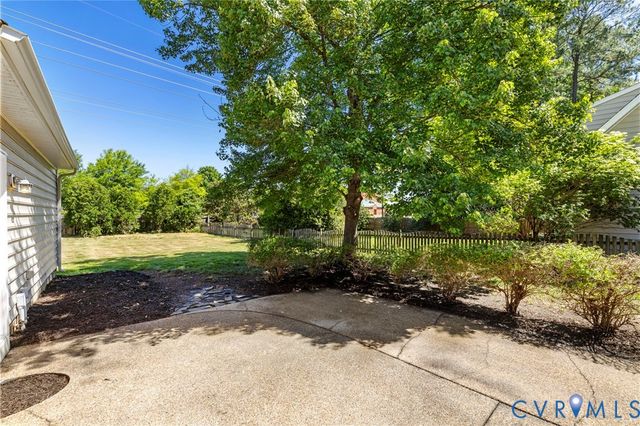 12156 Turning Branch Cir, Glen Allen, VA 23059
