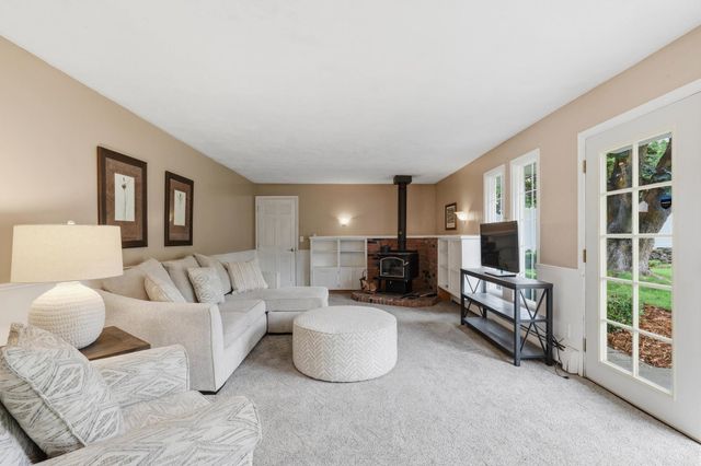 2310 W Wedgewood Ave, Spokane, WA 99208