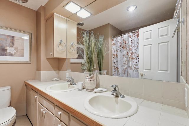 2310 W Wedgewood Ave, Spokane, WA 99208