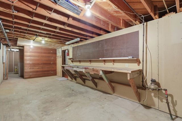 2310 W Wedgewood Ave, Spokane, WA 99208