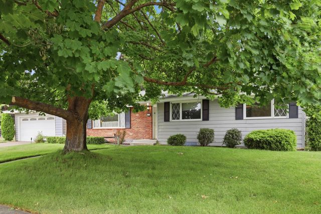 2310 W Wedgewood Ave, Spokane, WA 99208