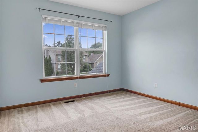 278 Huntsdale Drive, Wentzville, MO 63385